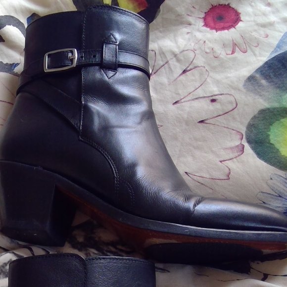 R.M. Williams Women's Leather Black Booties - Picture 8 of 8